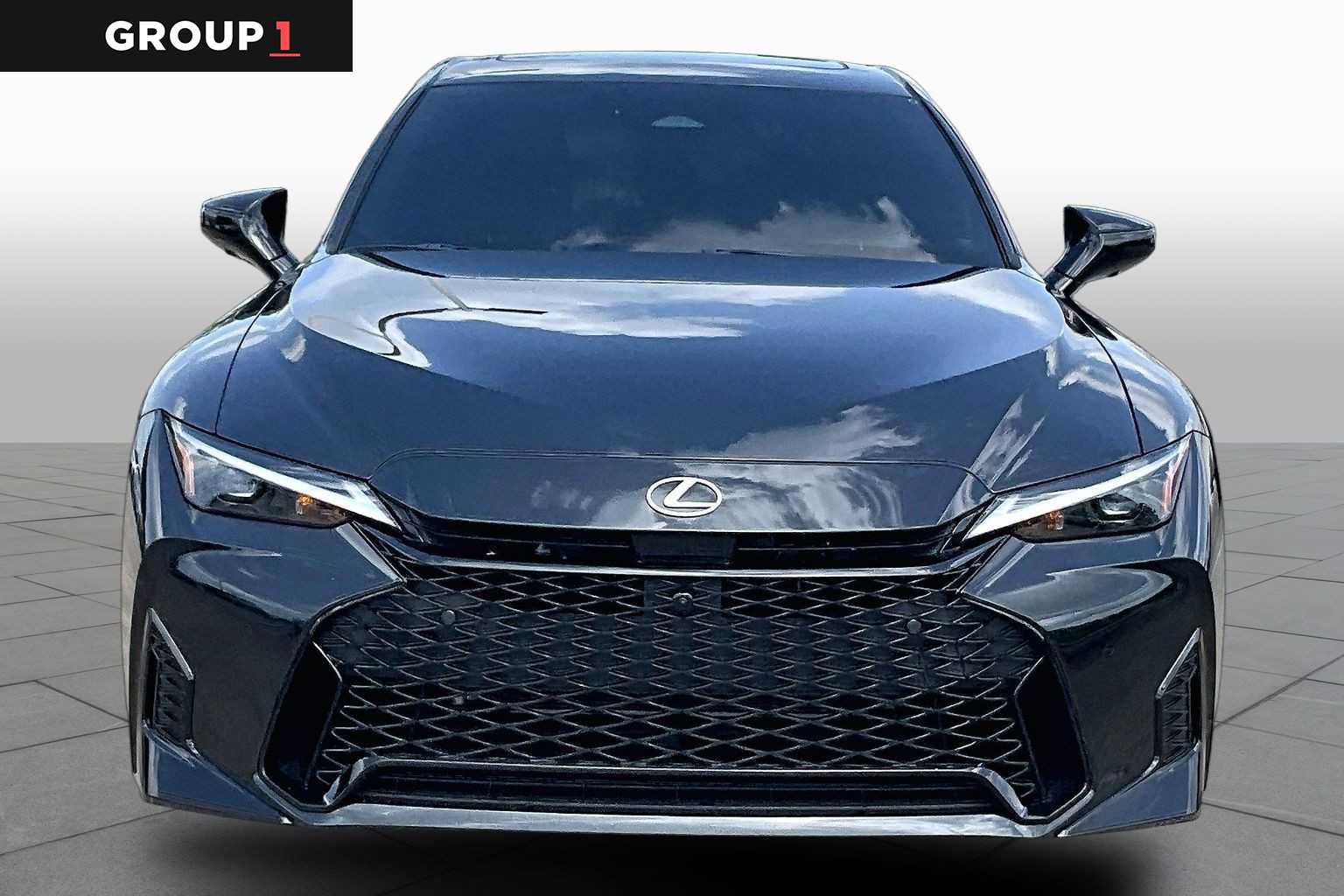 Used 2026 Lexus IS 350 F Sport w/ Technology Package RWD image 4