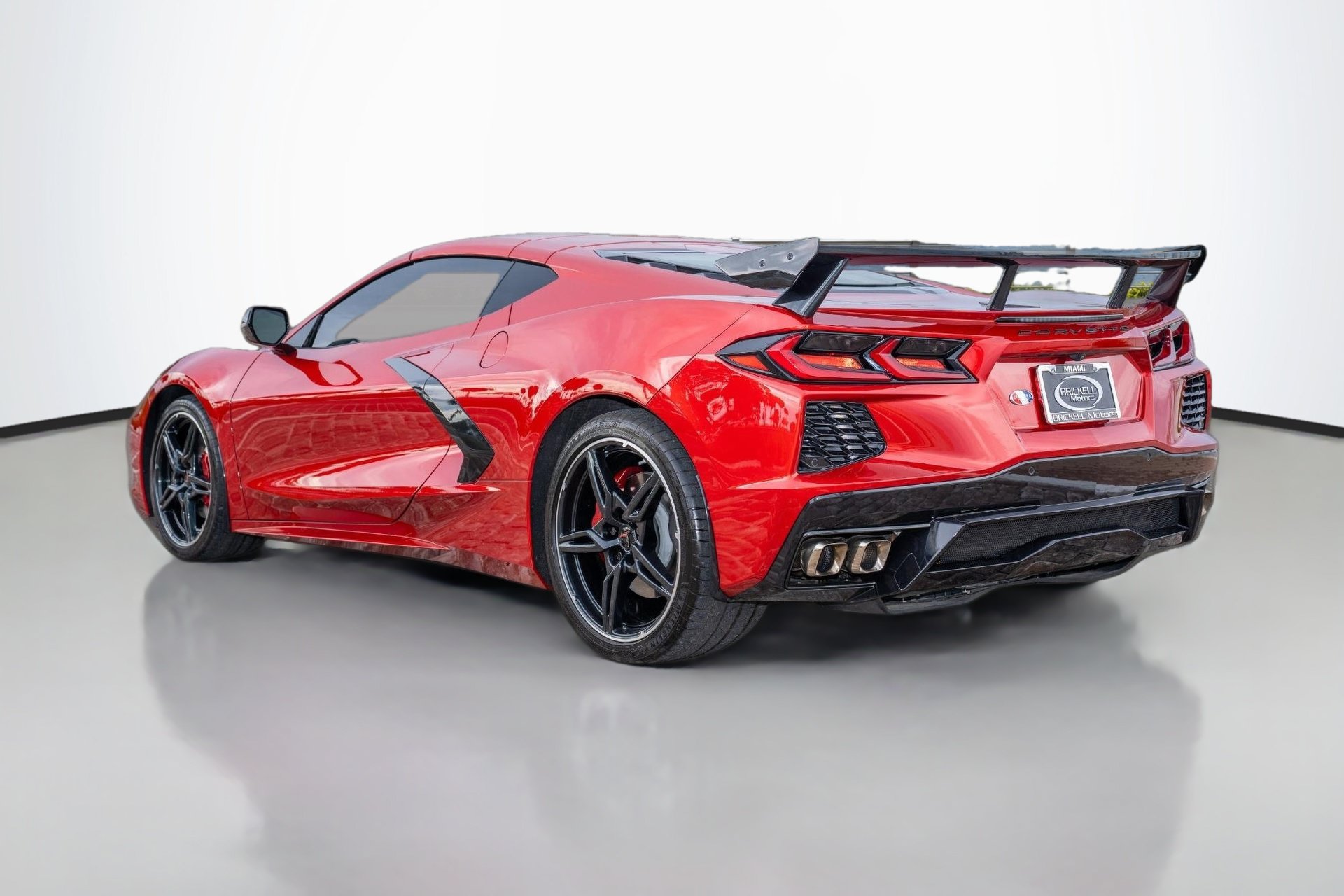 Used 2021 Chevrolet Corvette Stingray Coupe w/ Battery Protection Package RWD image 10