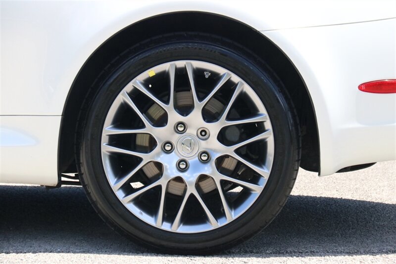 Used 2006 Lexus SC 430 Convertible RWD image 40