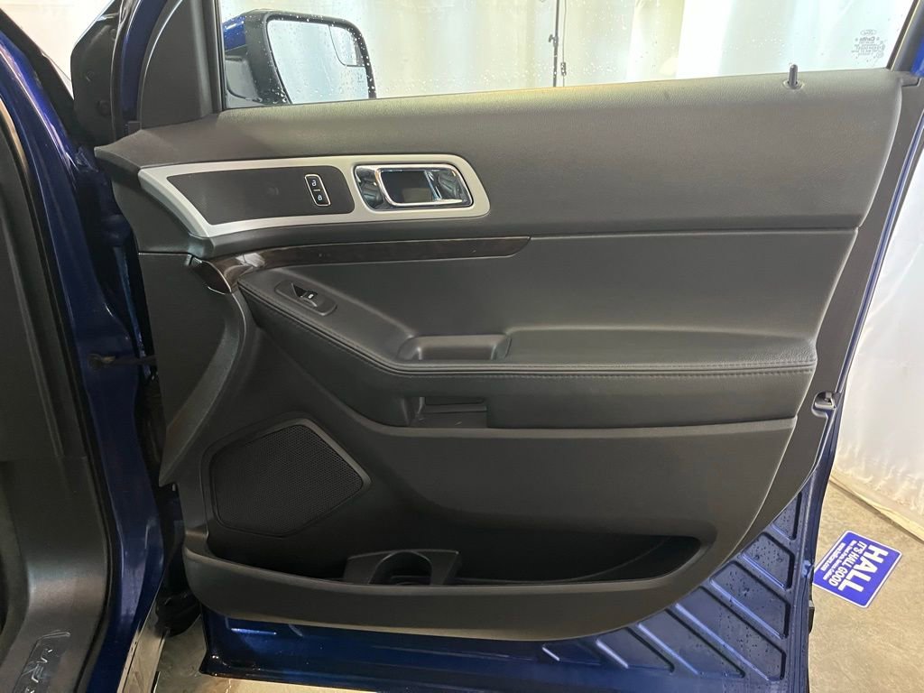 Used 2013 Ford Explorer Limited AWD/4WD image 11