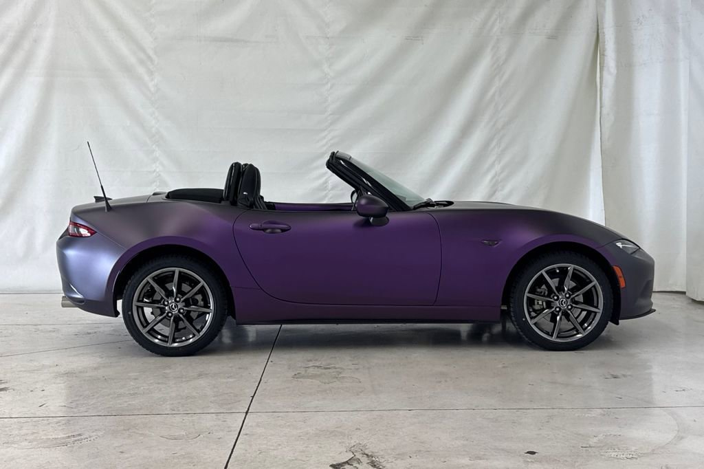 Used 2019 MAZDA MX-5 Miata Grand Touring w/ GT-S Package image 3