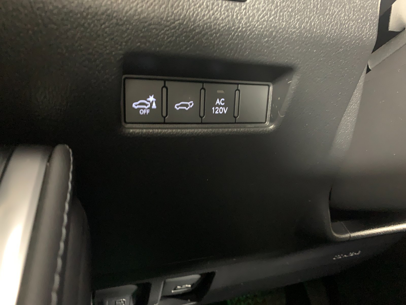 Used 2024 Lexus GX 550 w/ Cold Area Package AWD/4WD image 16