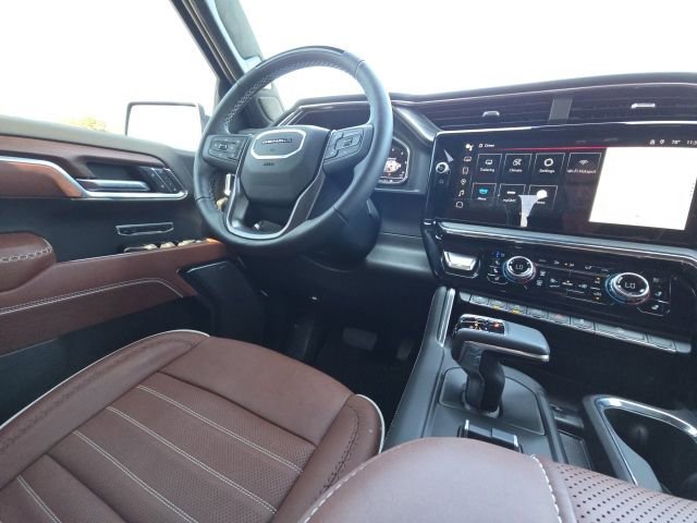 Used 2025 GMC Sierra 1500 Denali Ultimate image 30