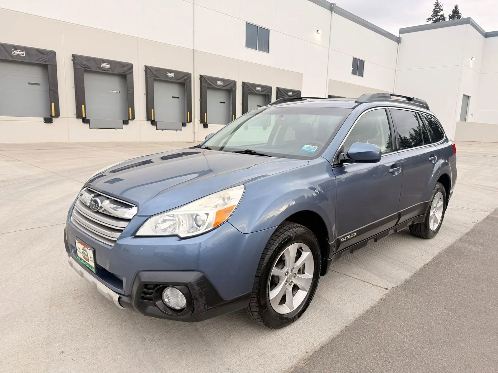 Used 2013 Subaru Outback 3.6R Limited w/ Moonroof Pkg