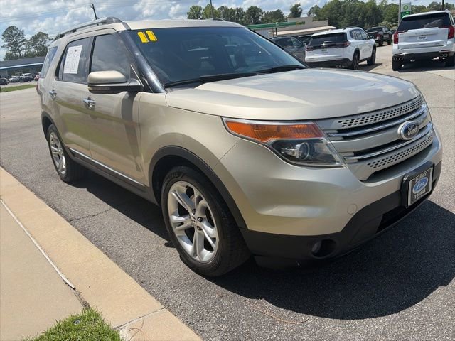 Used 2011 Ford Explorer Limited FWD image 3
