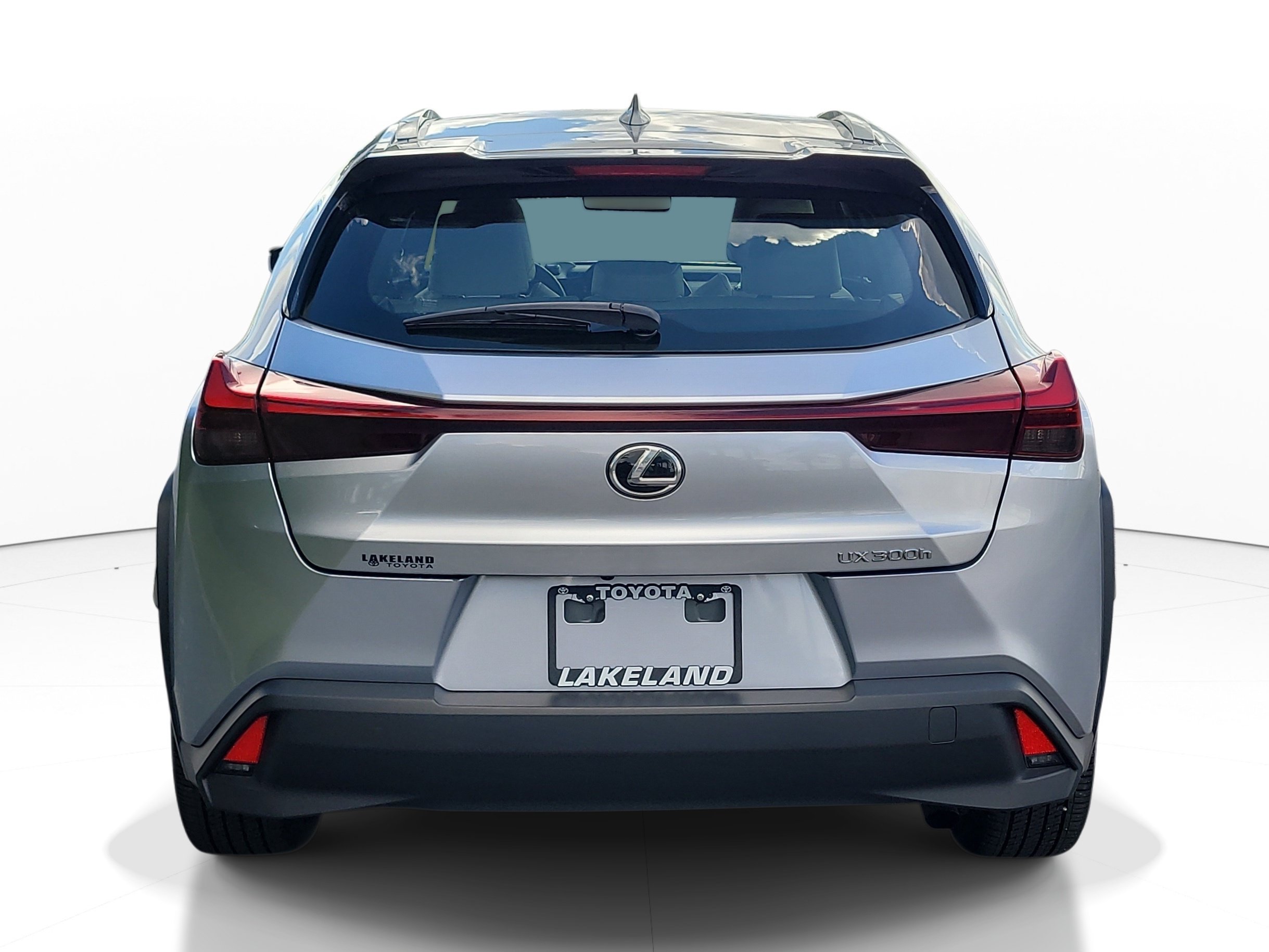 Used 2025 Lexus UX 300h FWD w/ Accessory Package (Z1) image 6