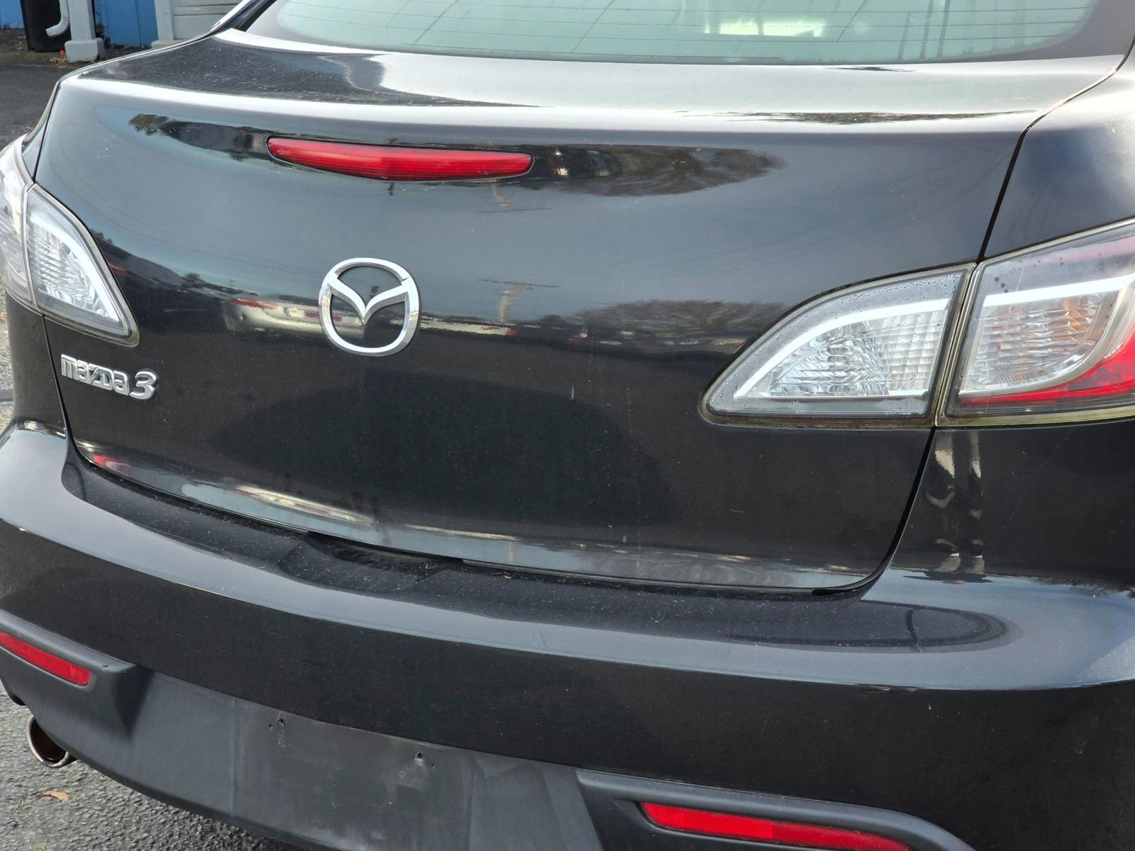 Used 2010 MAZDA MAZDA3 i Touring image 14