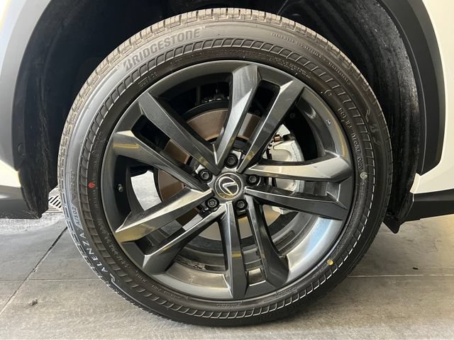 Used 2025 Lexus NX 450h+ AWD w/ Accessory Package (Z2) image 12