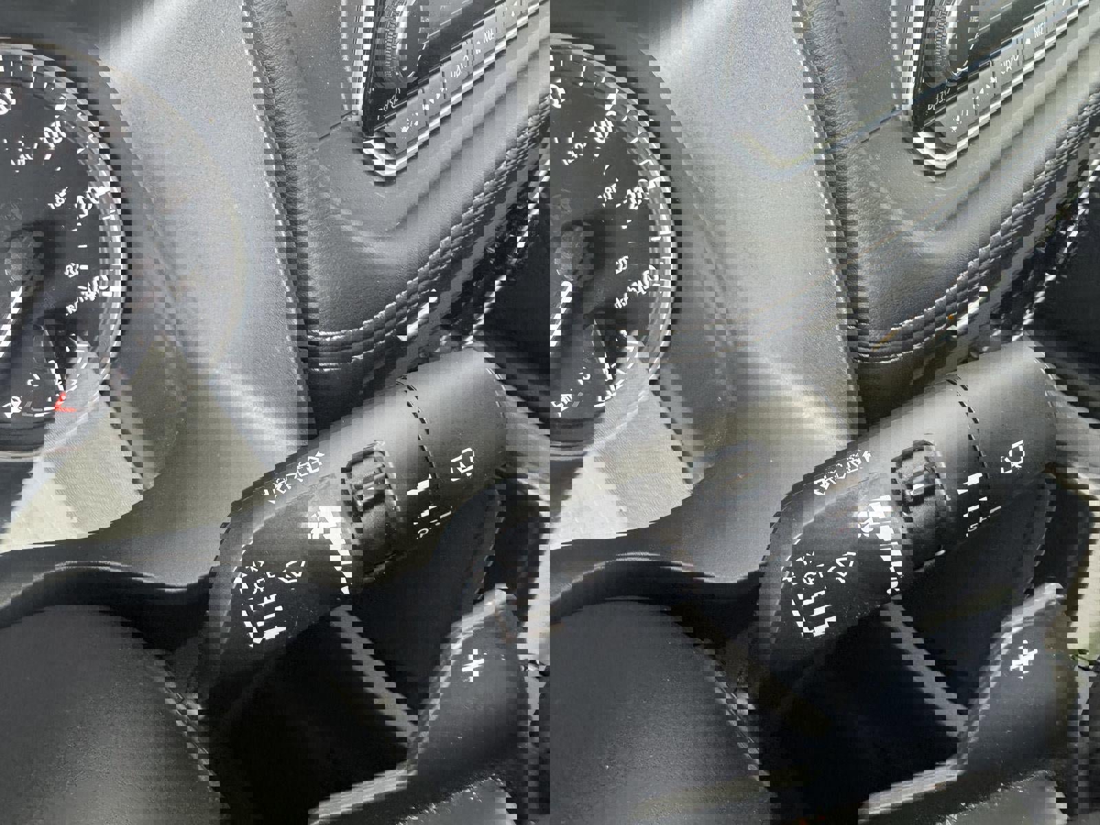 Used 2023 Nissan Rogue SV w/ SV Premium B Package AWD/4WD image 21