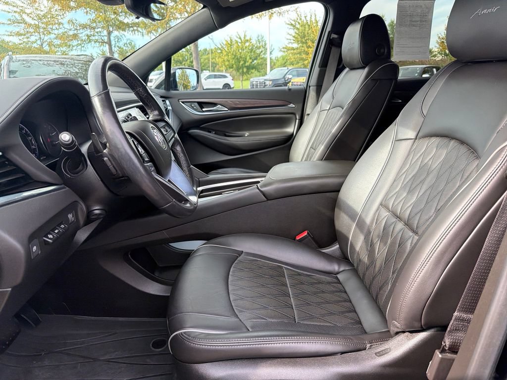 Certified 2024 Buick Enclave Avenir w/ Trailering Package, 5000 lbs. AWD/4WD image 11