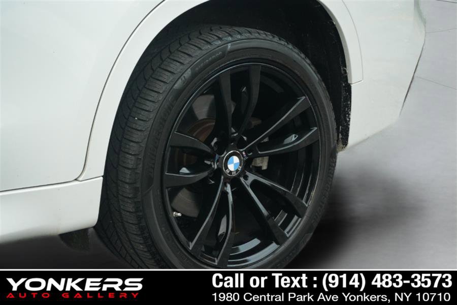 Used 2019 BMW X6 xDrive50i w/ M Sport Package image 20