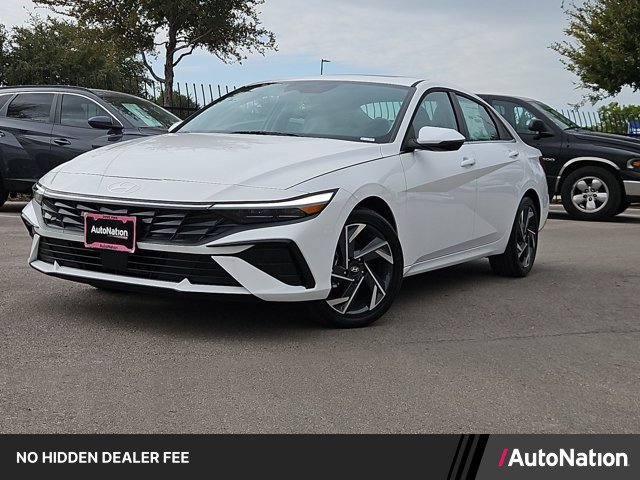 New 2026 Hyundai Elantra Limited FWD image 1