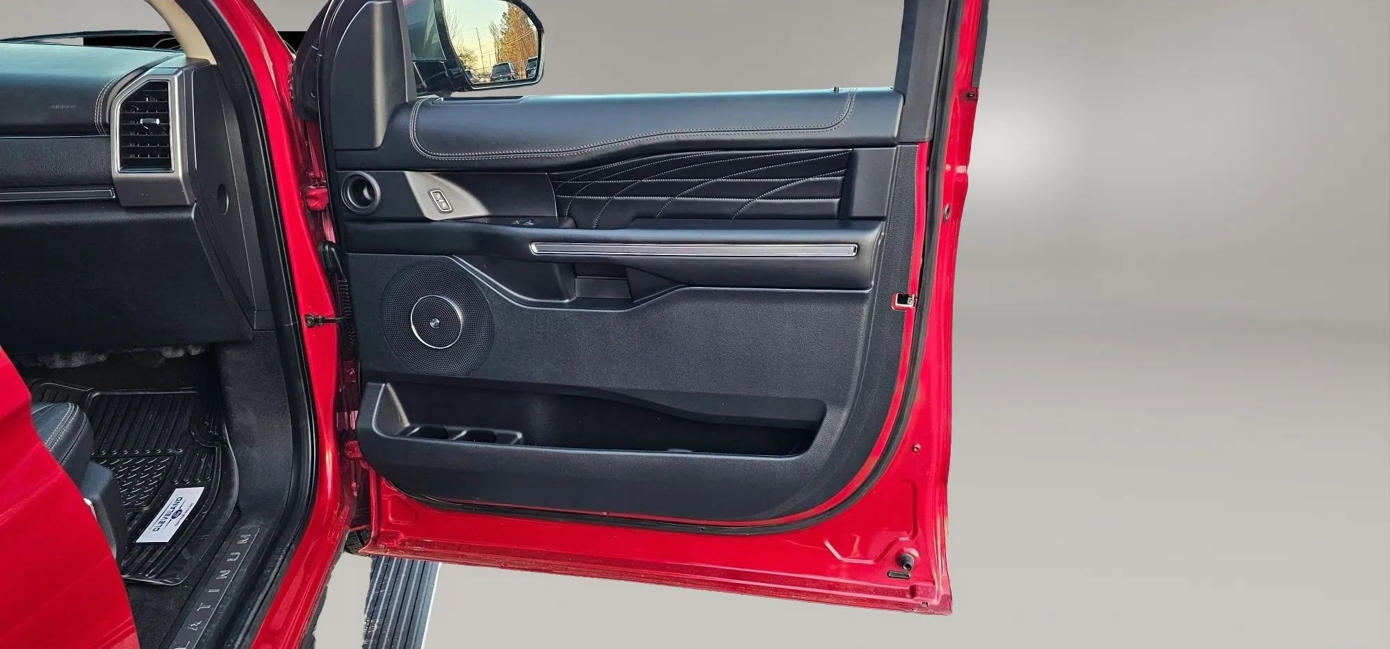 Used 2021 Ford Expedition Platinum AWD/4WD image 9