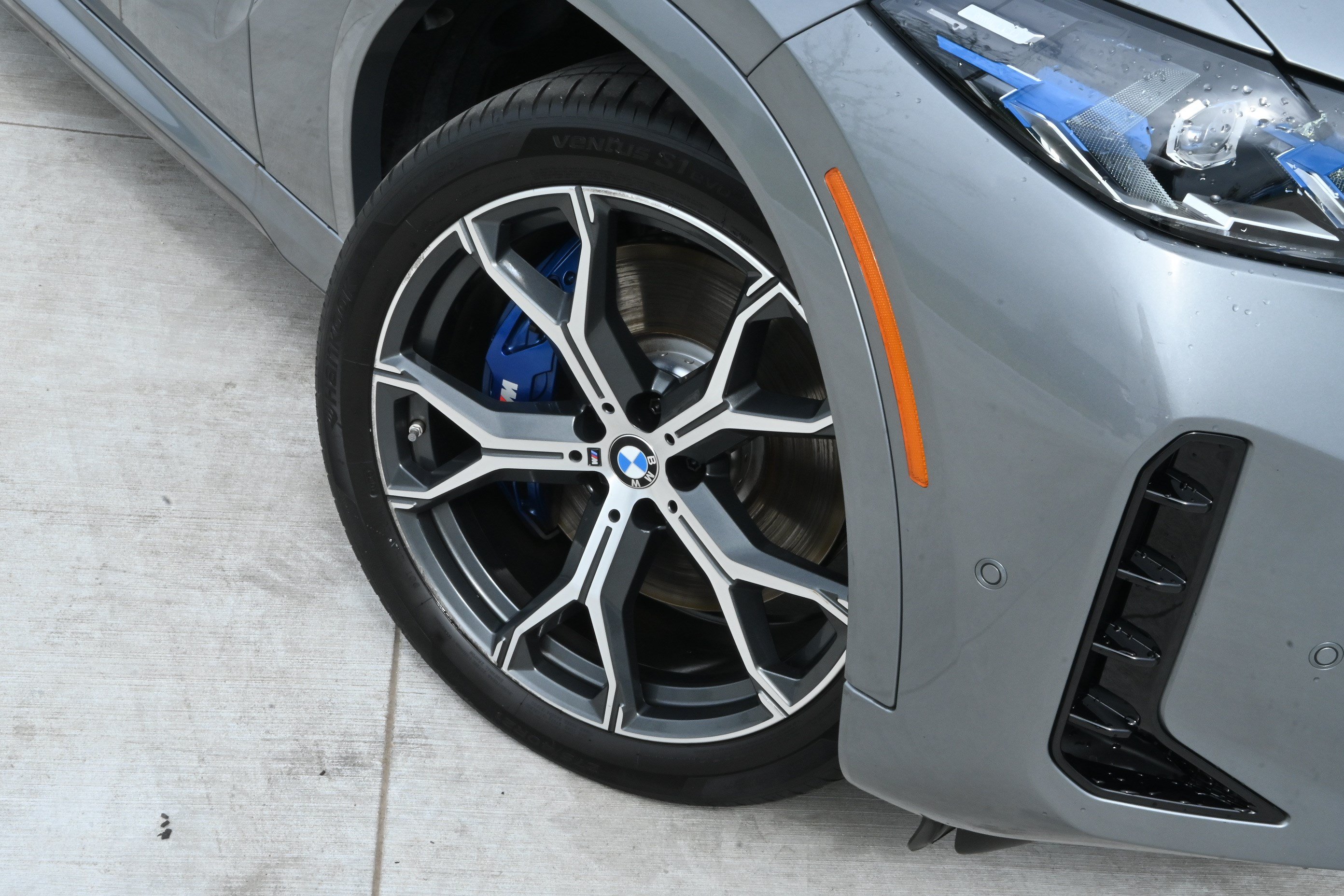 Certified 2026 BMW X6 M60i AWD/4WD image 11