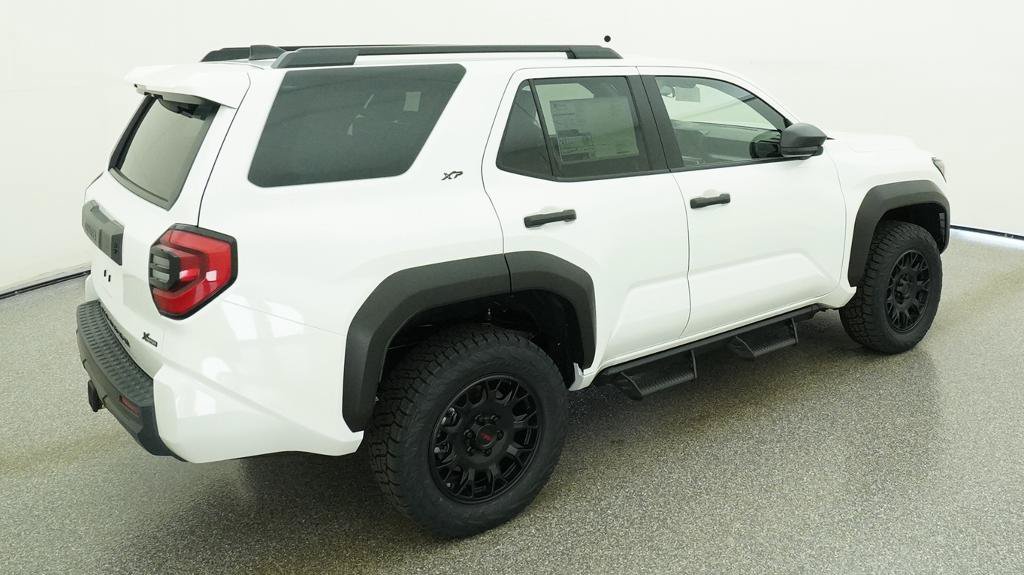 New 2026 Toyota 4Runner SR5 AWD/4WD image 12