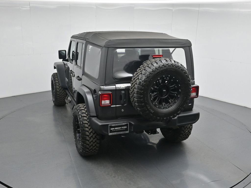 Used 2018 Jeep Wrangler Unlimited Sport image 40