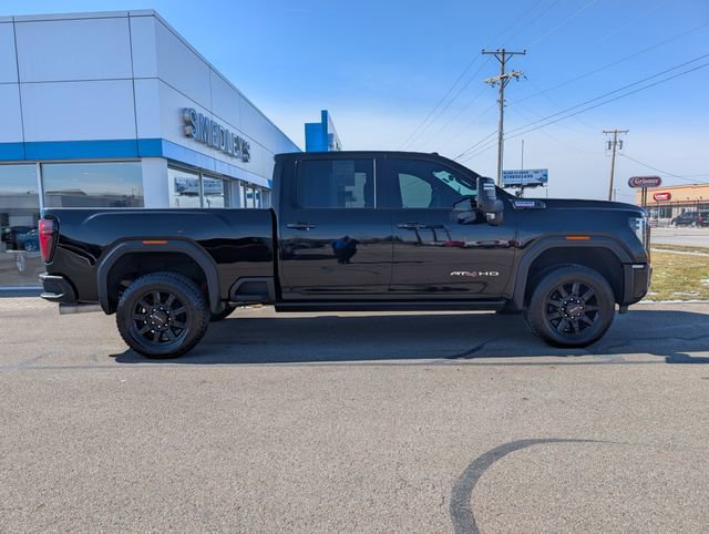 Used 2024 GMC Sierra 2500 AT4 w/ AT4 Premium Plus Package AWD/4WD image 3