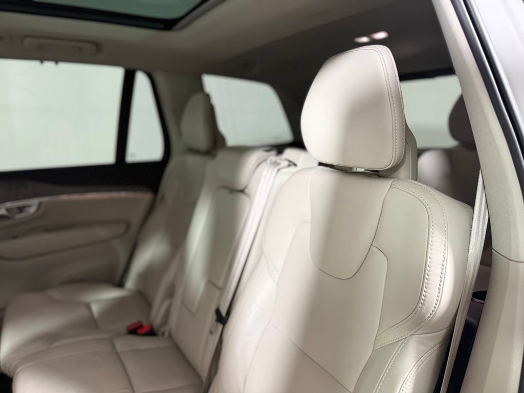 Used 2023 Volvo XC90 B6 Ultimate AWD/4WD image 24