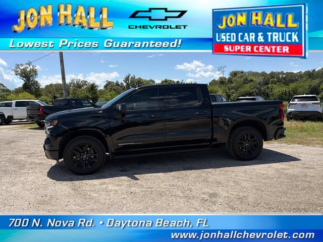 Used 2025 Chevrolet Silverado 1500 High Country w/ Midnight Edition AWD/4WD image 4