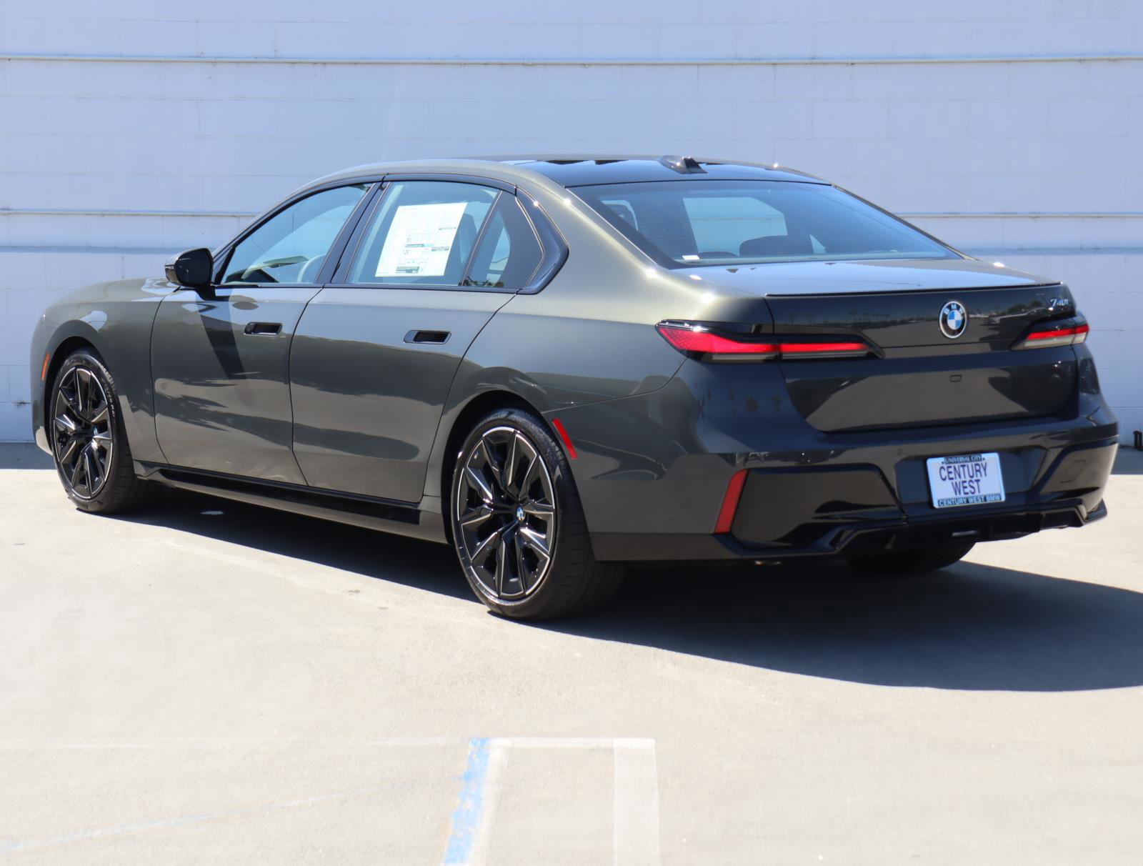 New 2026 BMW 740i w/ Premium Package image 6