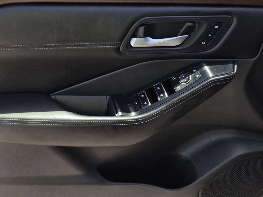 Certified 2022 Nissan Rogue SL FWD image 19