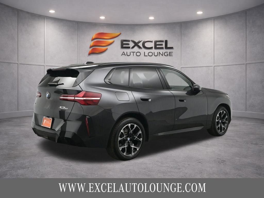 Used 2025 BMW X3 xDrive30i image 9