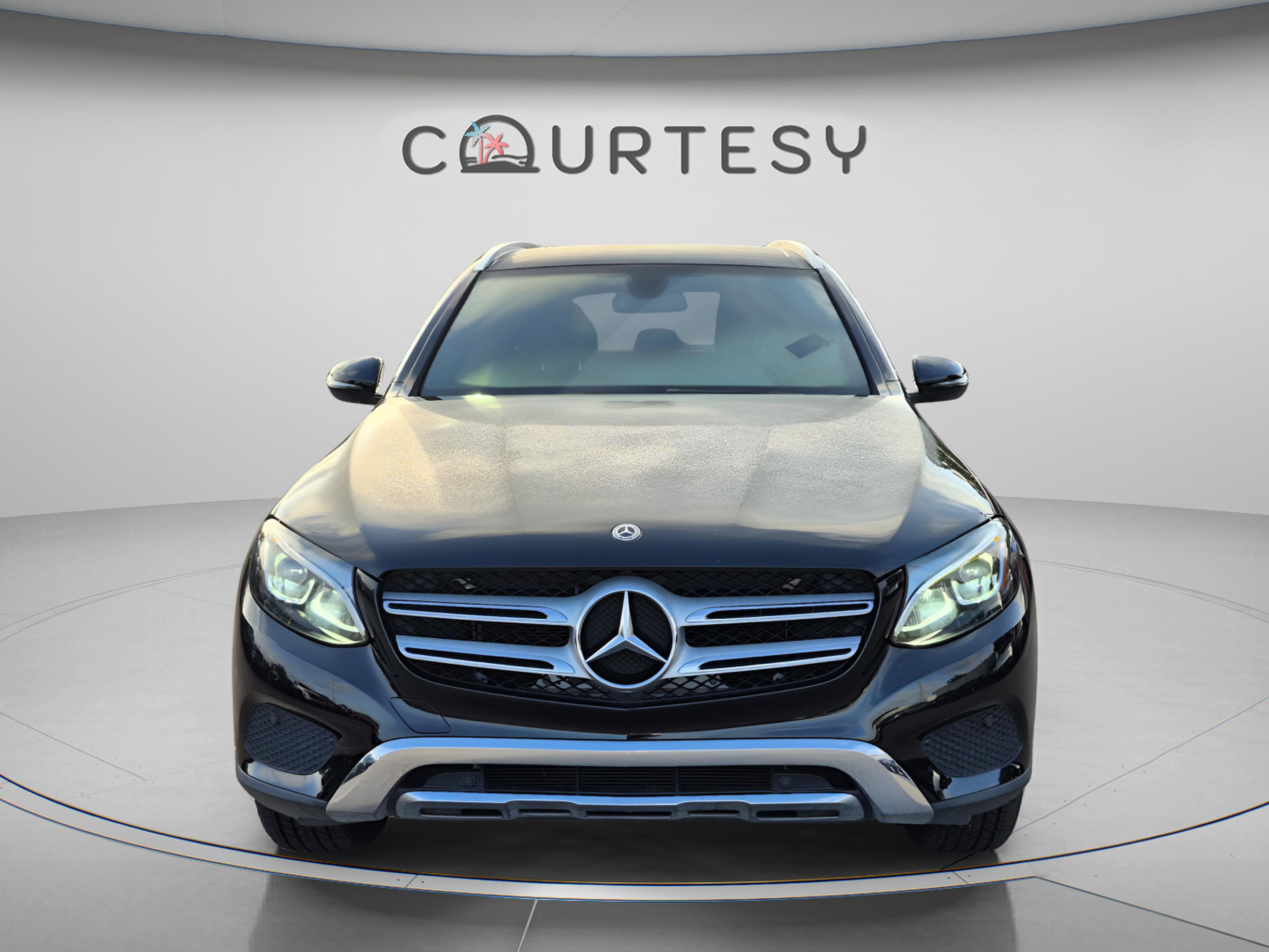 Used 2018 Mercedes-Benz GLC 300 image 10