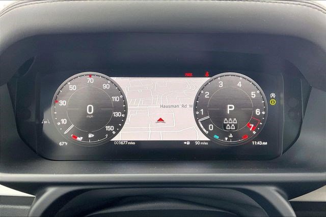 Used 2025 Land Rover Defender 110 S image 24