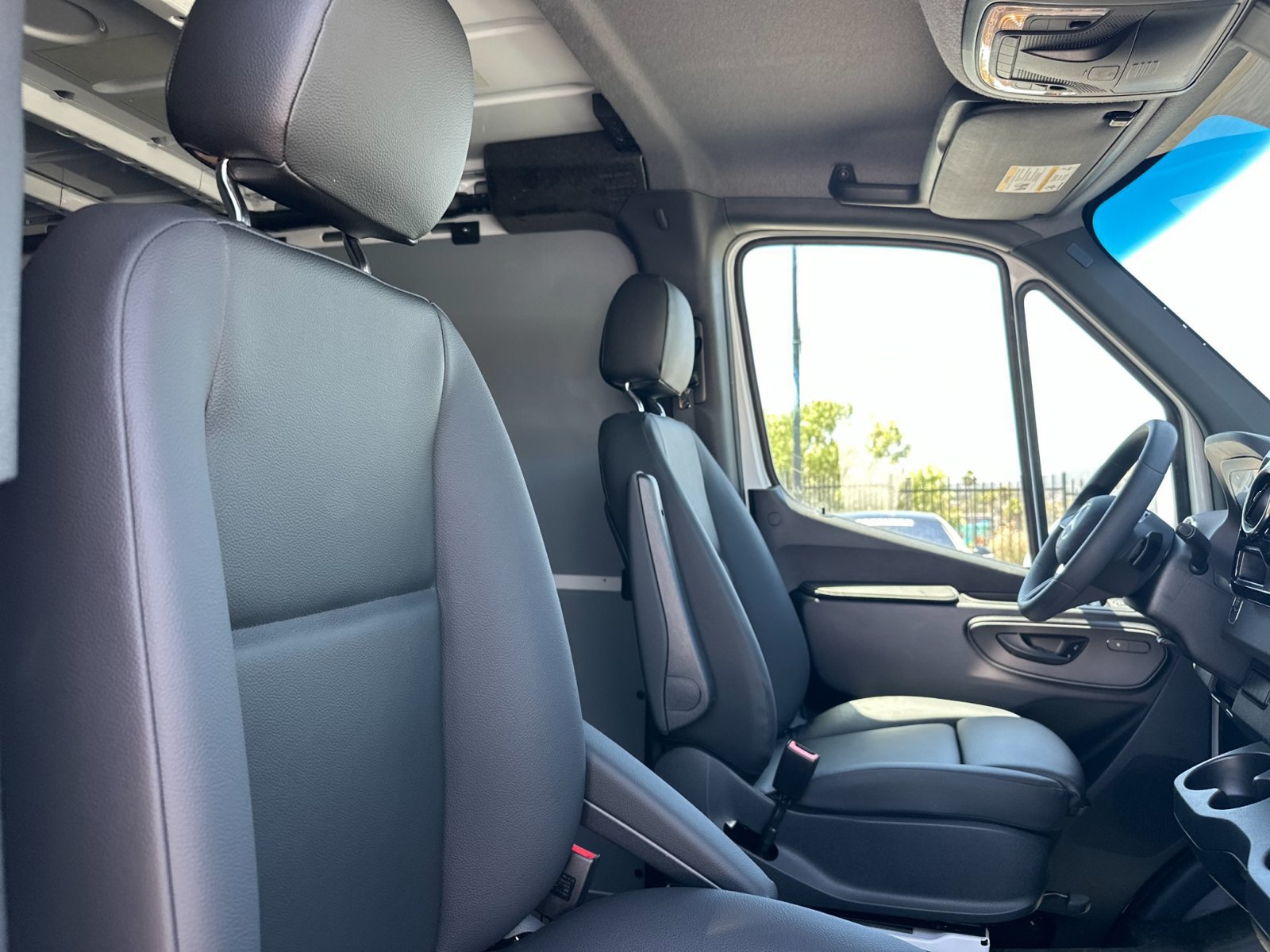 New 2026 Mercedes-Benz Sprinter 2500 image 21