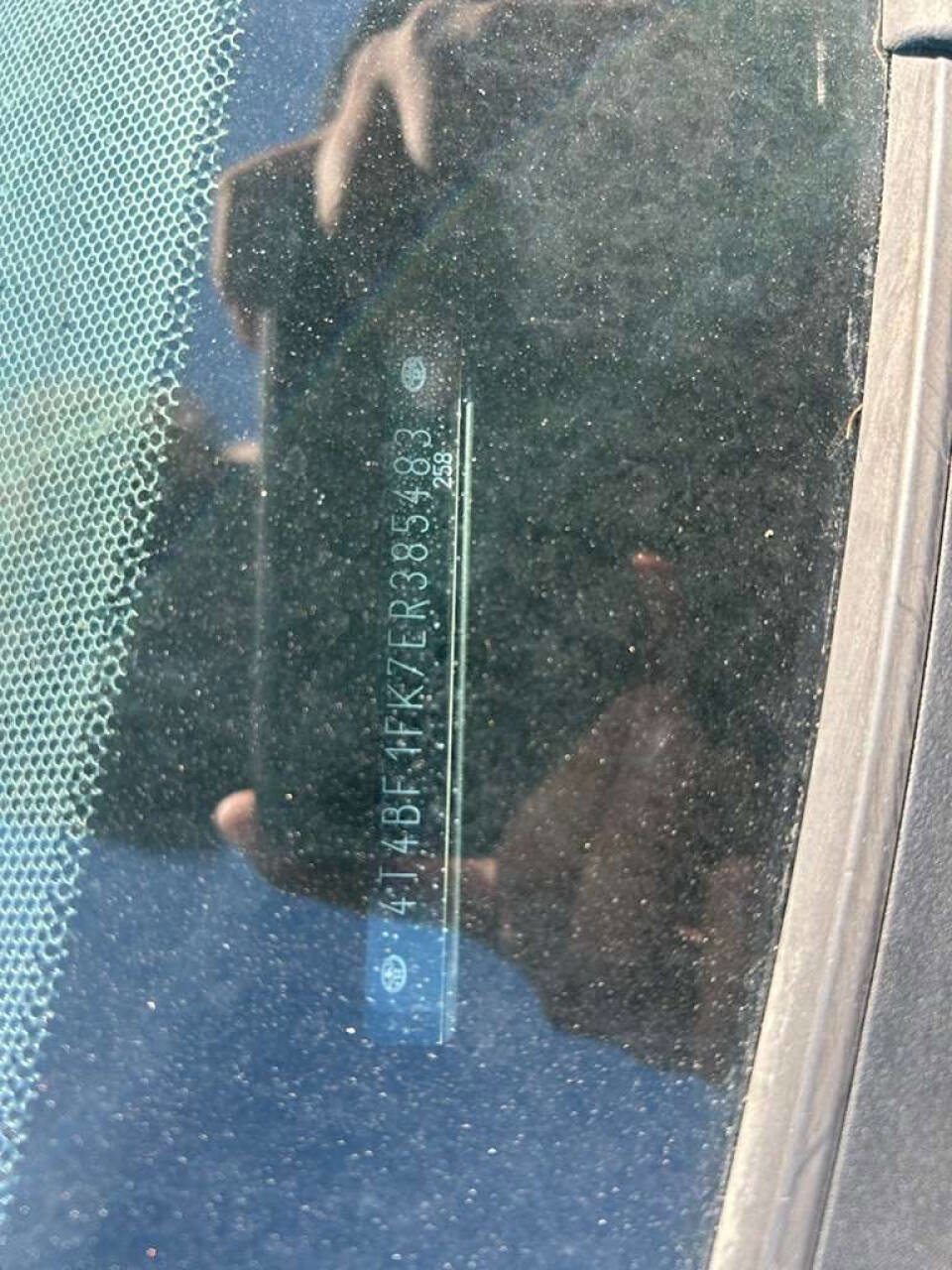 Used 2014 Toyota Camry LE image 16