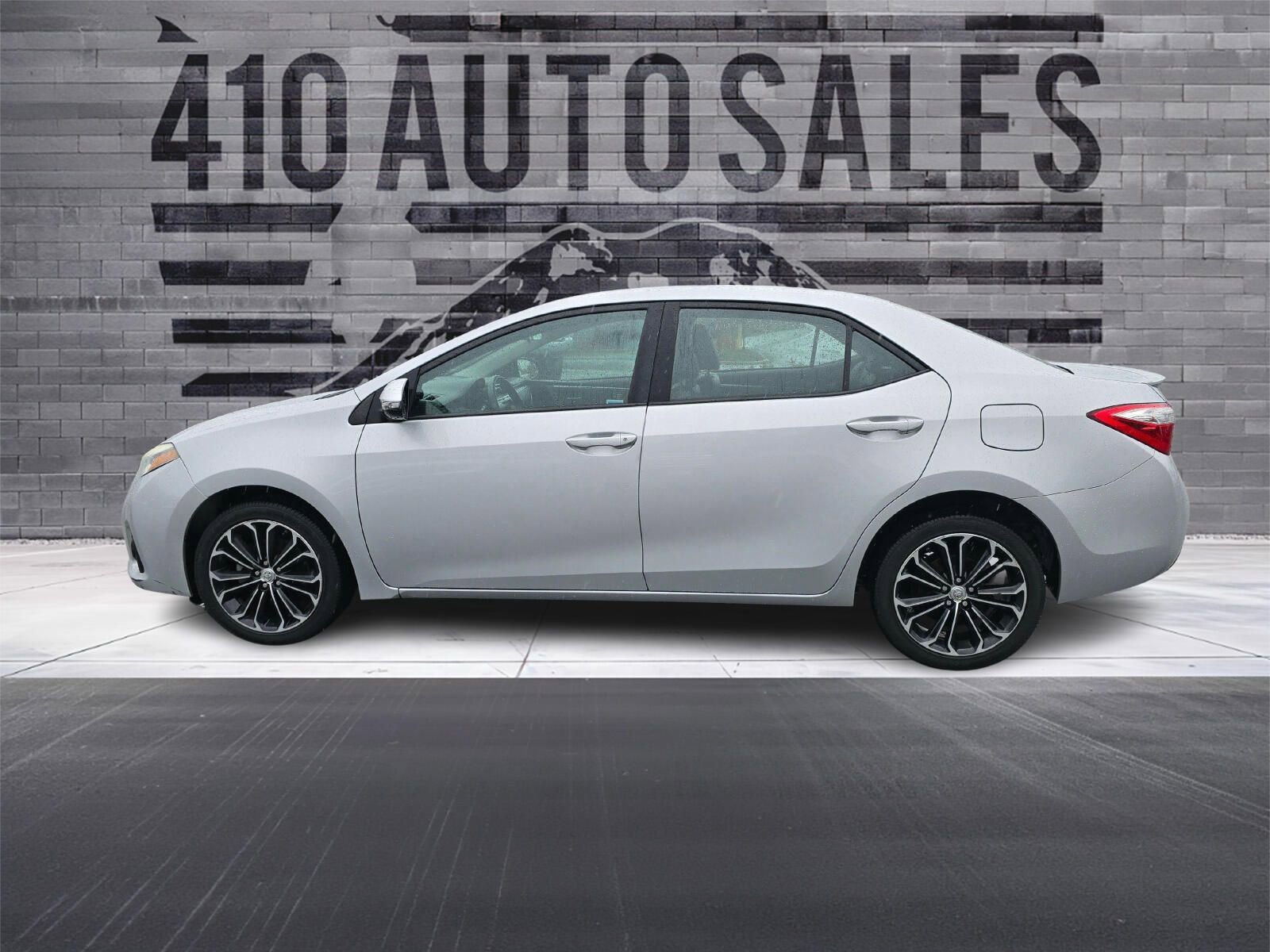 Used 2015 Toyota Corolla S FWD image 7