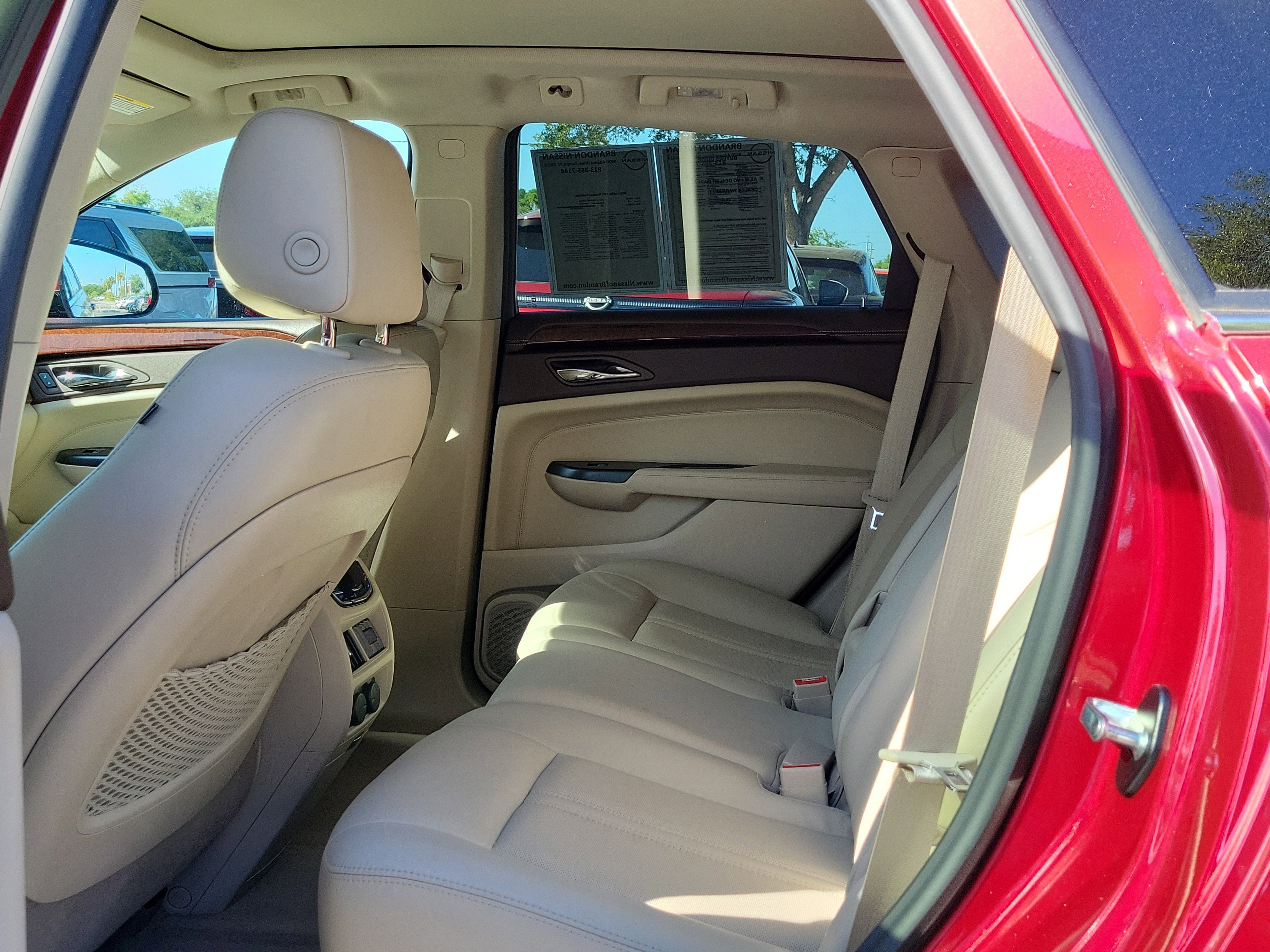 Used 2015 Cadillac SRX Premium image 12