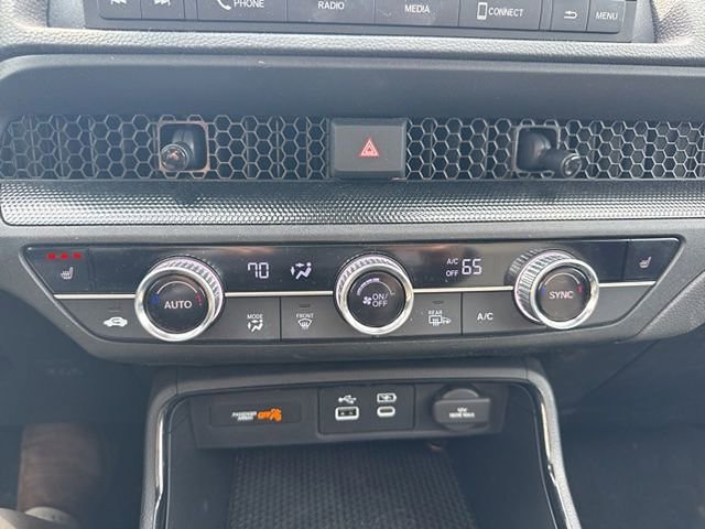 Used 2023 Honda CR-V EX image 13