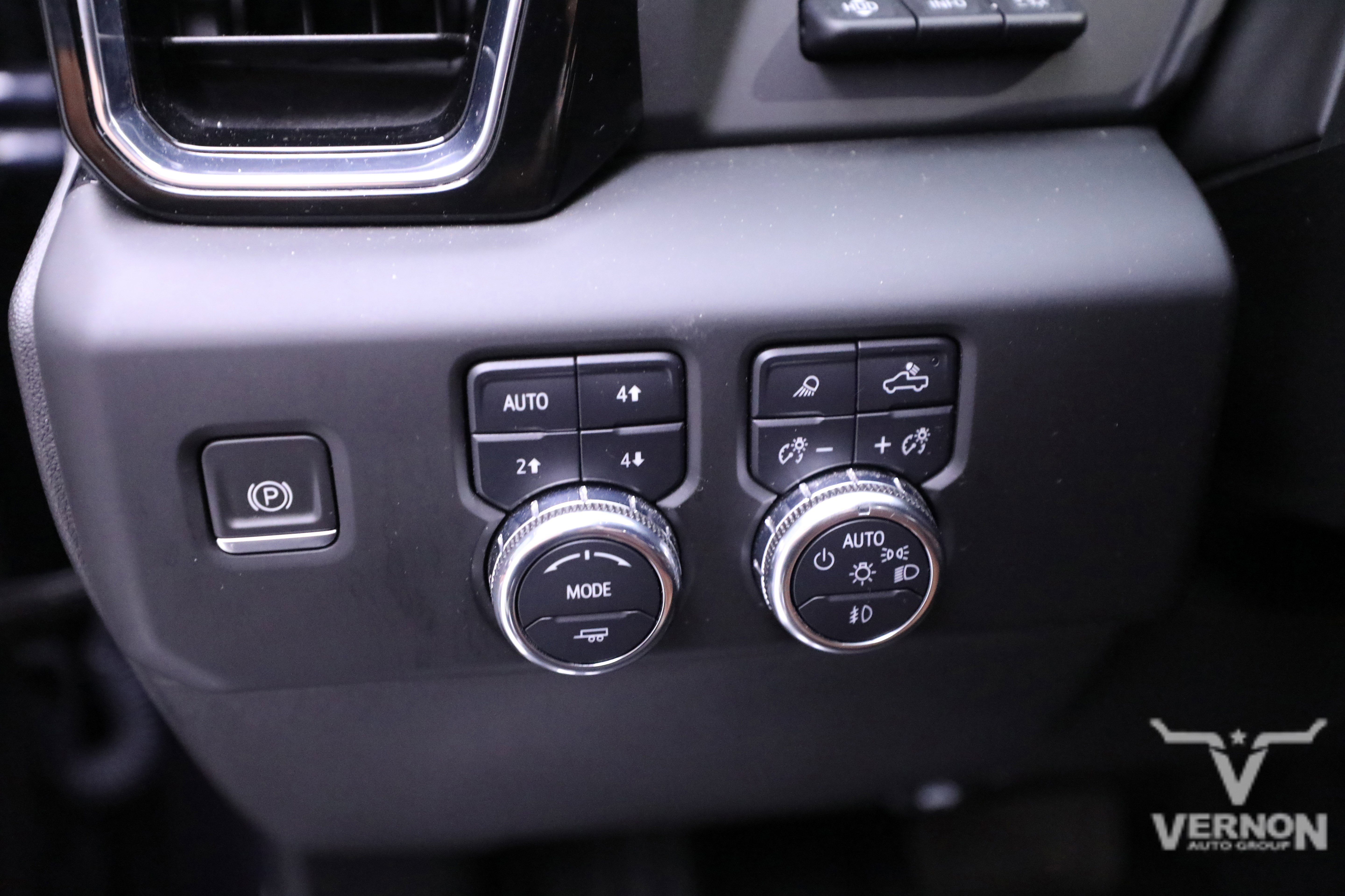 Used 2023 GMC Sierra 1500 Denali Ultimate image 17