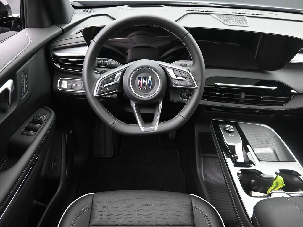 Used 2025 Buick Enclave Sport Touring w/ Power Package image 17