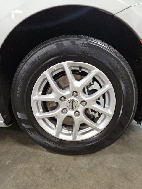 Used 2024 Chrysler Pacifica Touring-L image 46