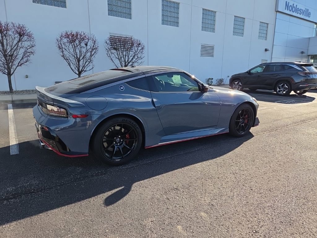 Used 2024 Nissan Z NISMO w/ Floor Mat Package image 8