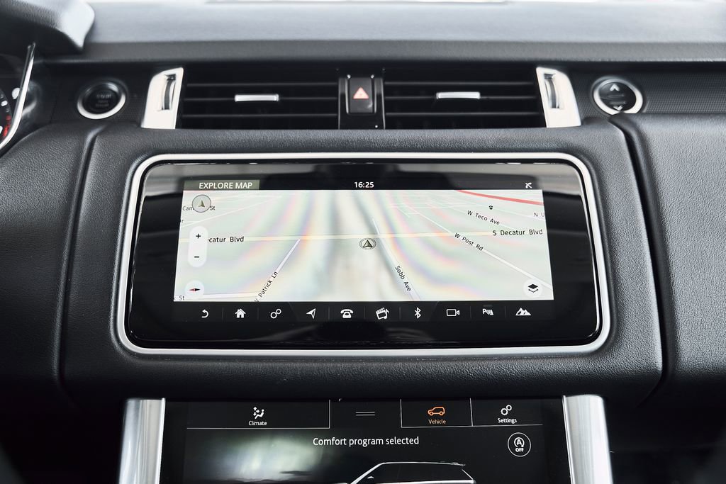 Used 2020 Land Rover Range Rover Sport SE image 45