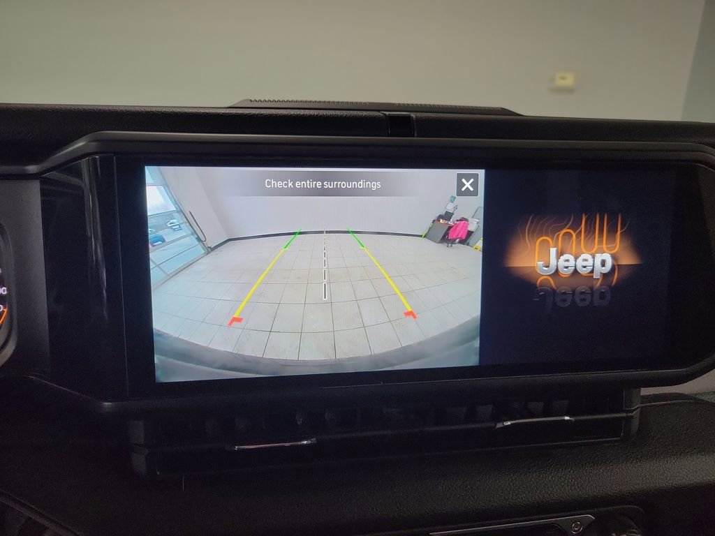 Used 2024 Jeep Wrangler Sport S image 44