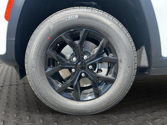New 2026 Jeep Grand Cherokee L 4WD image 25