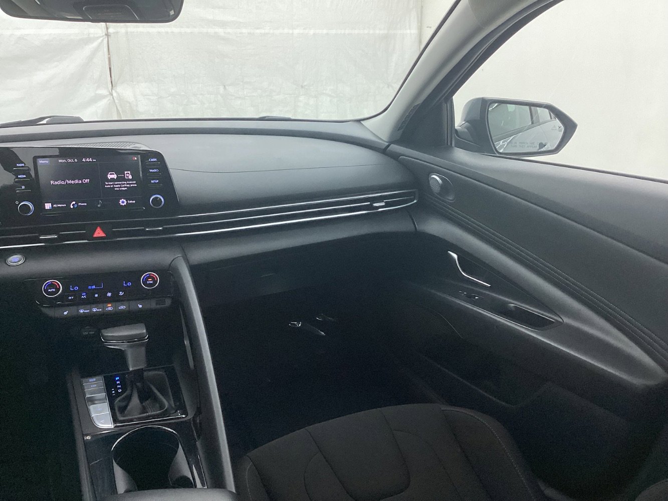 Used 2021 Hyundai Elantra SEL w/ Convenience Package image 27