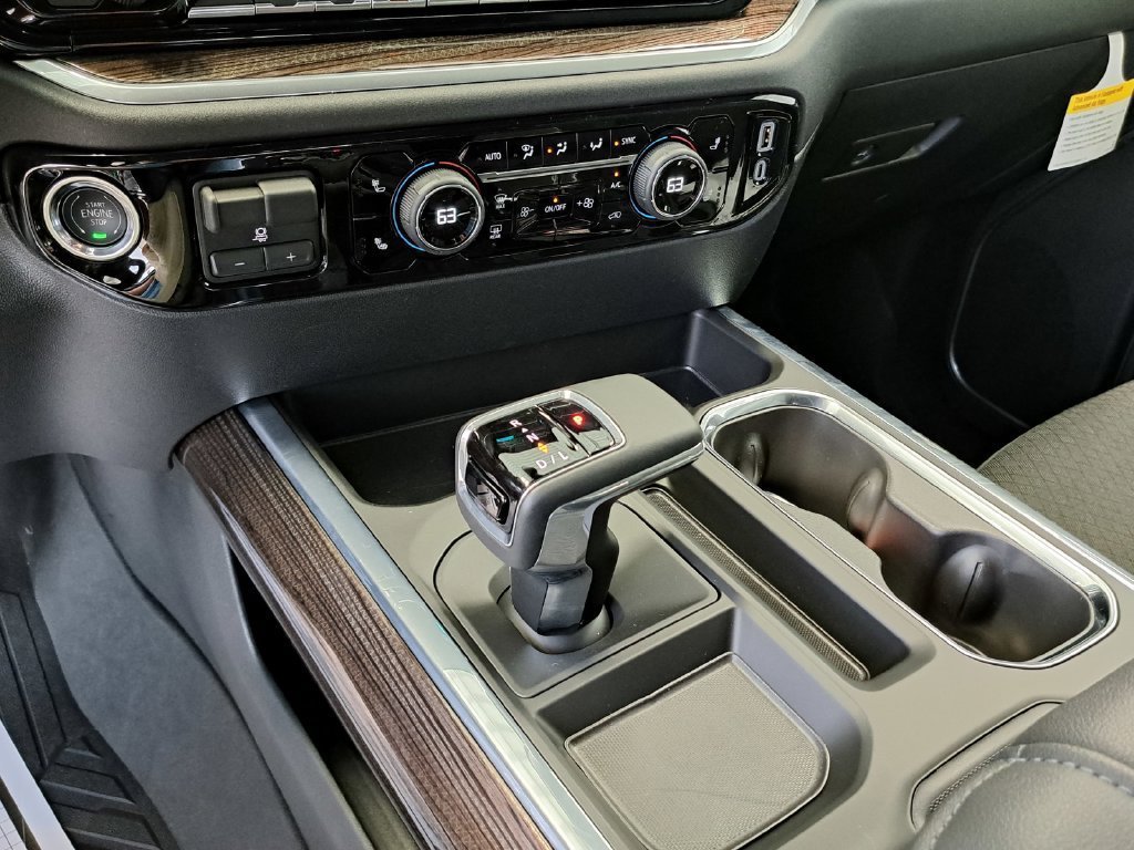 New 2026 Chevrolet Silverado 1500 LT w/ Z71 Off-Road Package AWD/4WD image 11