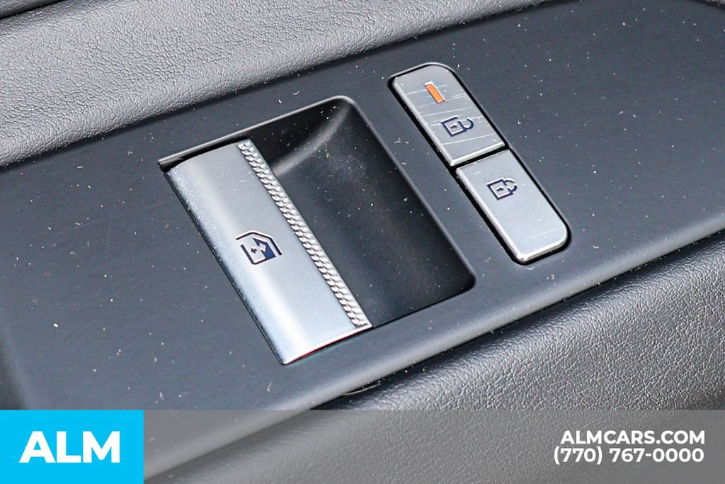 Used 2025 Genesis GV80 2.5T Standard AWD/4WD image 53