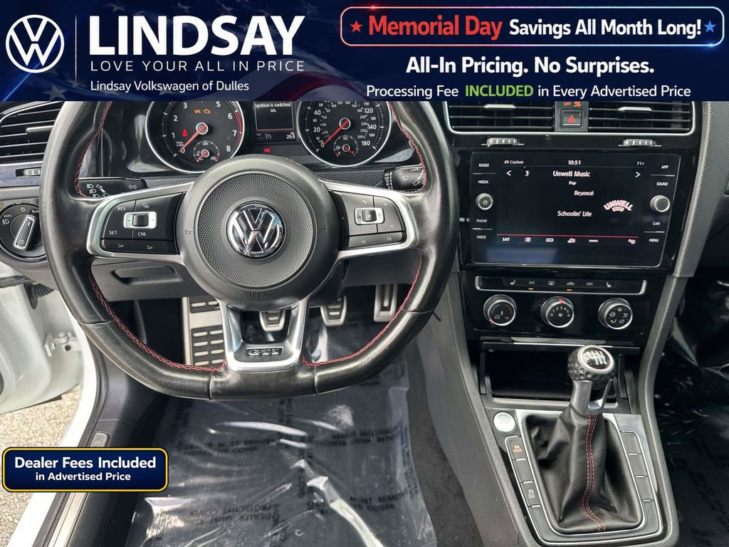 Used 2018 Volkswagen GTI SE w/ SE Leather Package FWD image 10