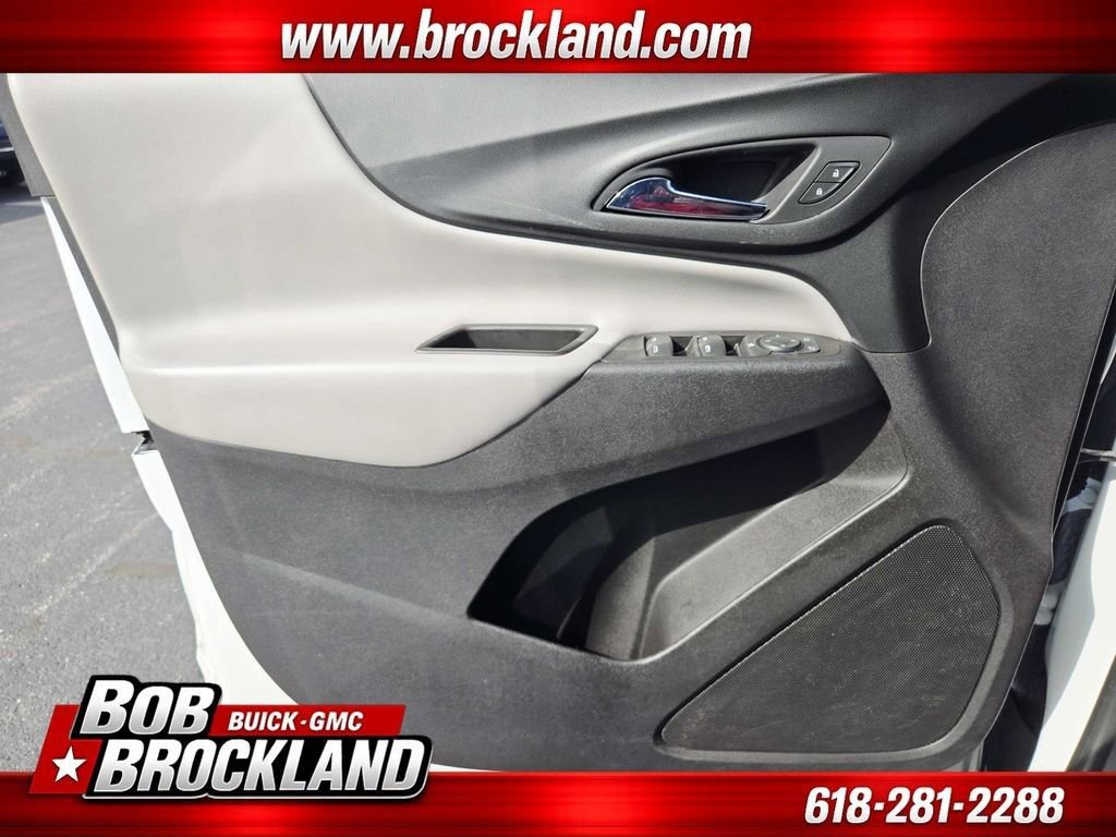 Used 2020 Chevrolet Equinox LS FWD image 32