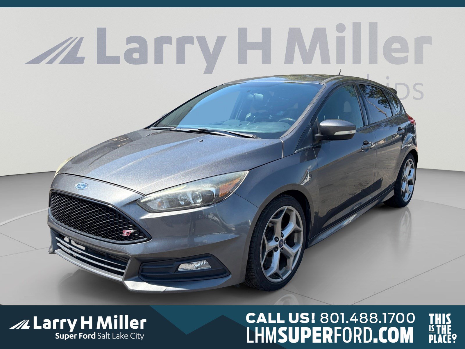 Used 2016 Ford Focus ST w/ Equipment Group 402A FWD image 1