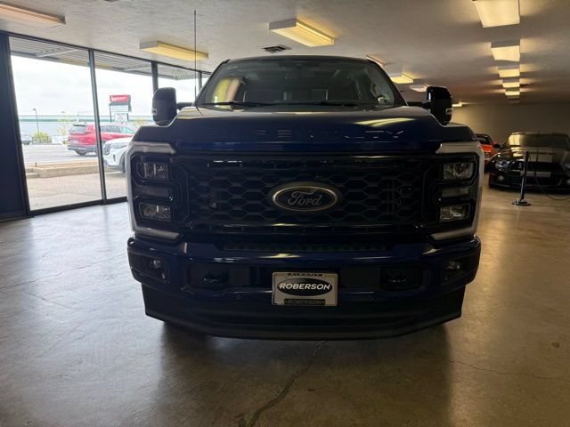New 2026 Ford F250 Lariat w/ Black Appearance Package AWD/4WD image 7
