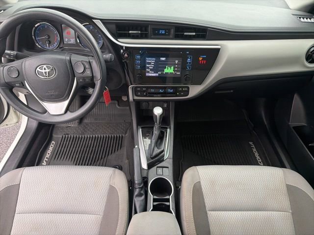 Used 2019 Toyota Corolla LE image 24
