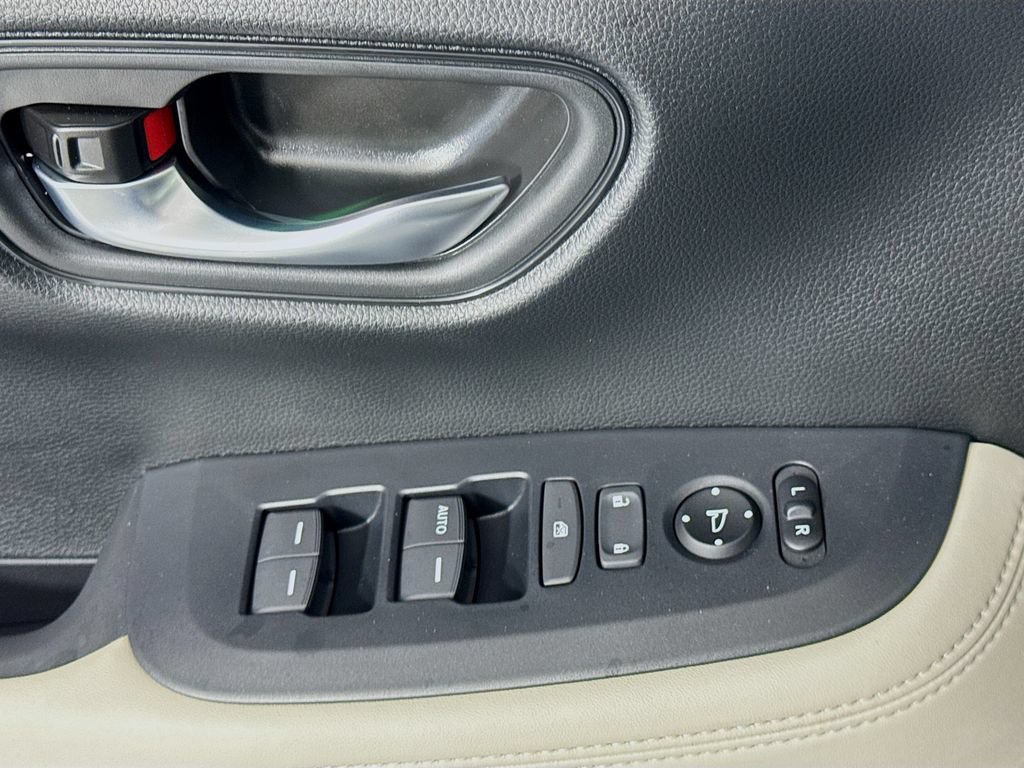 New 2027 Honda HR-V LX image 25