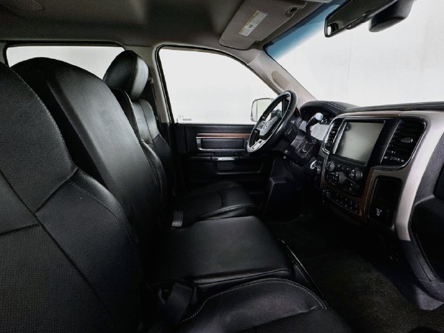 Used 2016 RAM 2500 Laramie w/ Cold Weather Group AWD/4WD image 25